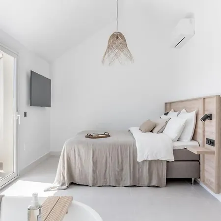 Duplex Renovated Luxury 3bed In Aloha Appartement