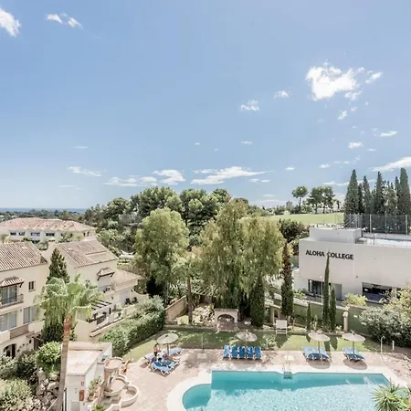 Duplex Renovated Luxury 3bed In Aloha Apartment
